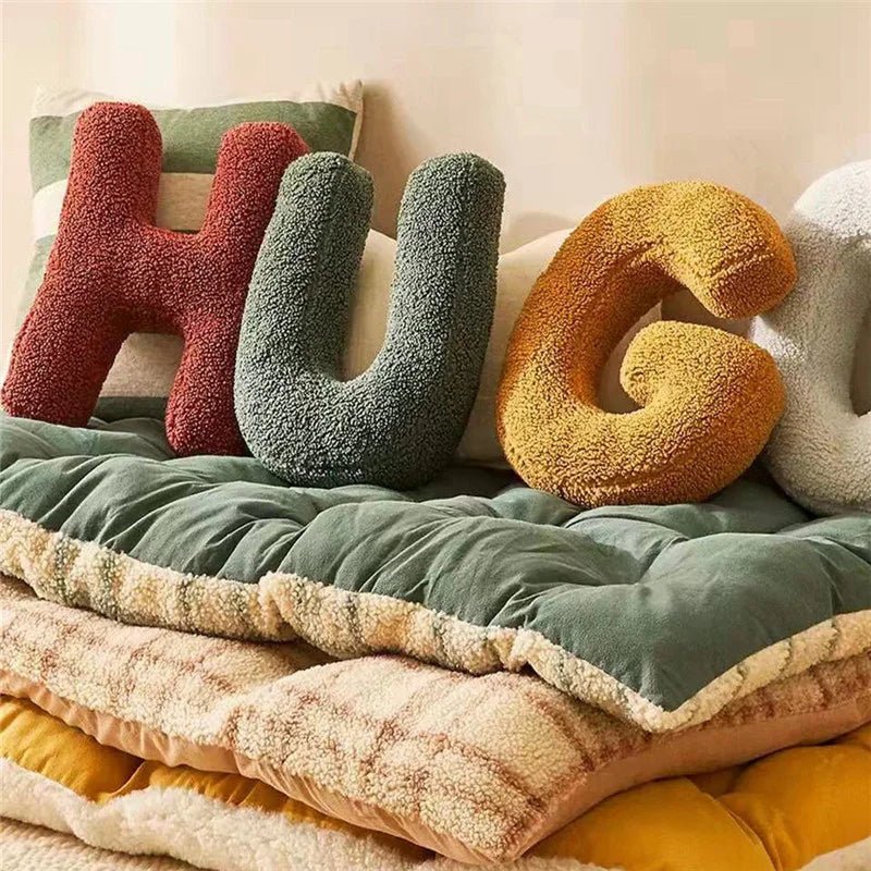 Fluweel letterkussen