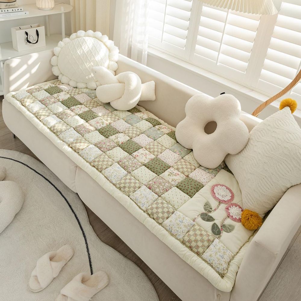 Flora gewatteerd patchwork bankkleed