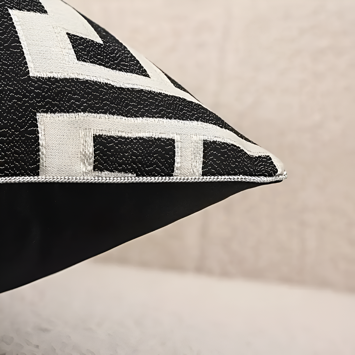 Gavino Geometrische Jacquard Kussenhoes 46x46 cm