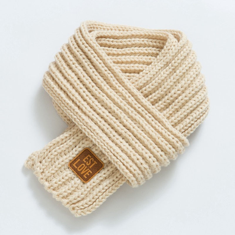 Gebreide kindersjaal voor winter