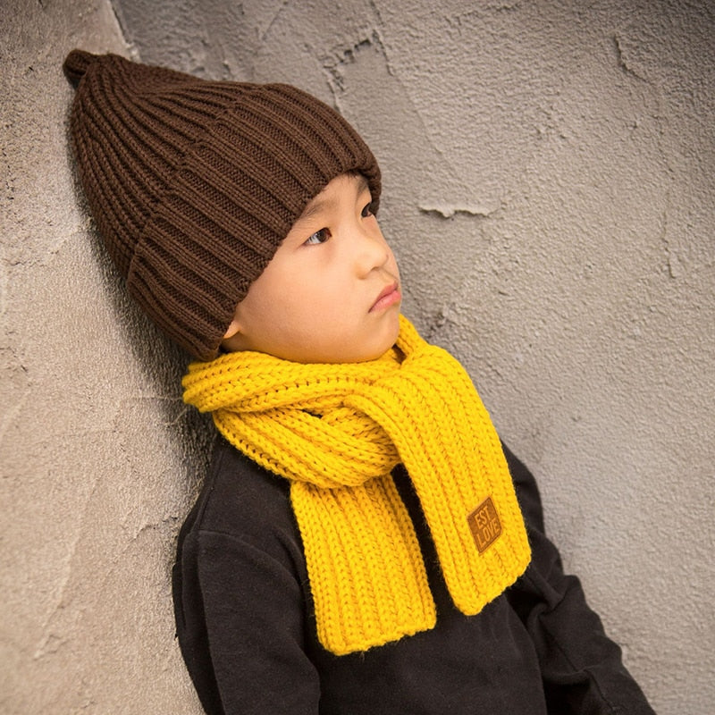 Gebreide kindersjaal voor winter