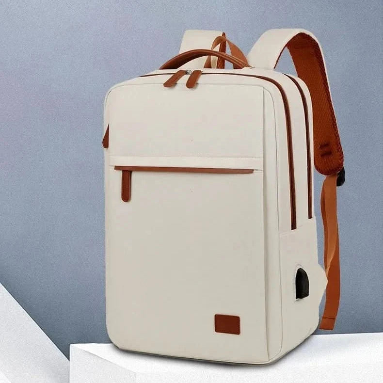 Nova rugzak met laptopvak en USB-poort
