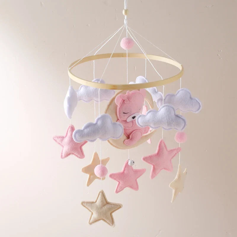 Houten Baby Mobiel Met Vilten Beren