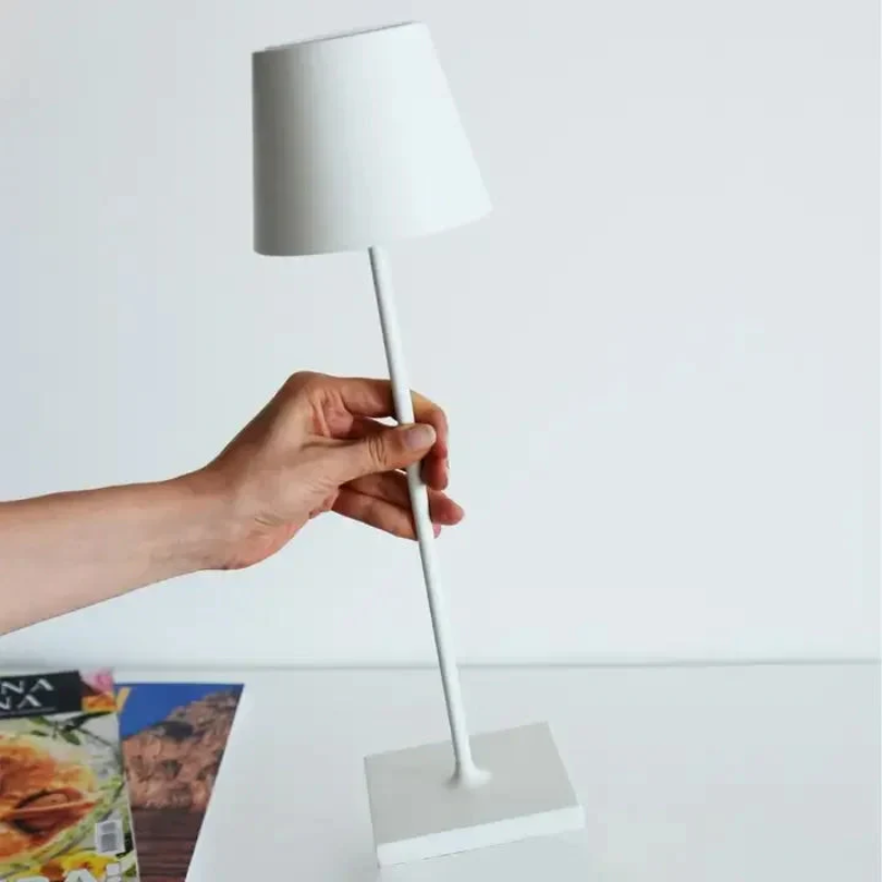 LumiFlex draadloze oplaadbare LED-tafellamp