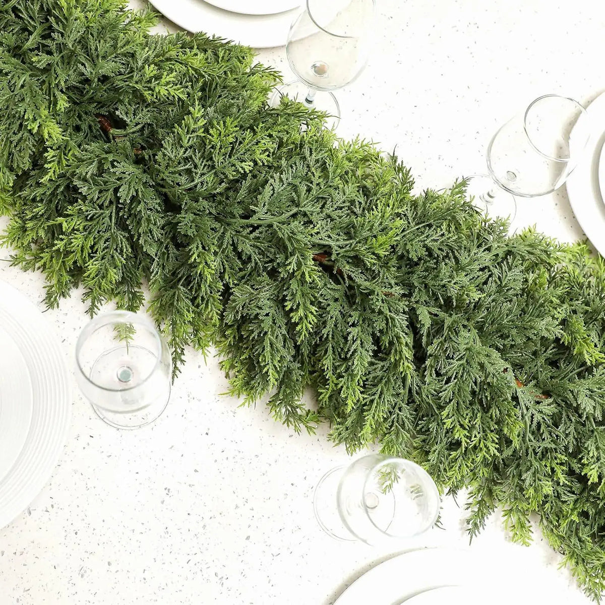 Cipres kerstguirlande groene winterpatroon slinger