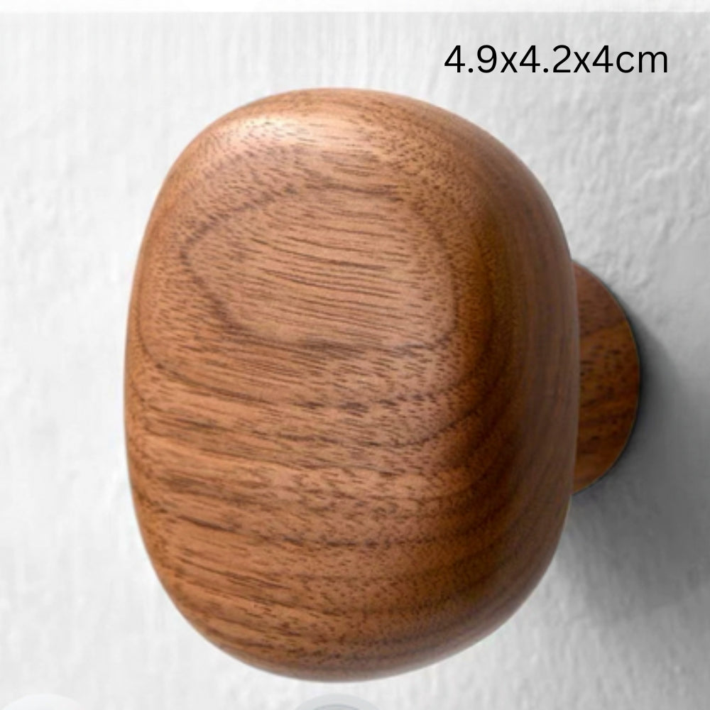 Koraal houten kledinghaak