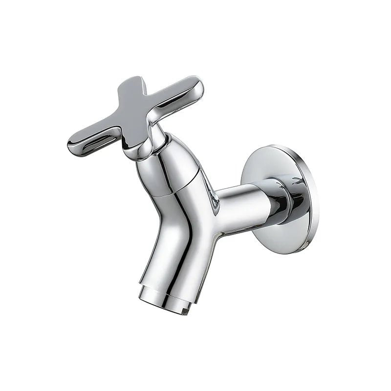 Moderne koudwater wandkraan van messing