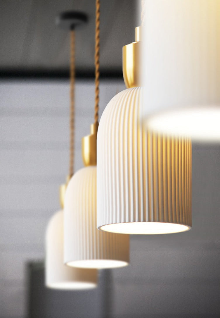 Geplooide keramische hanglamp