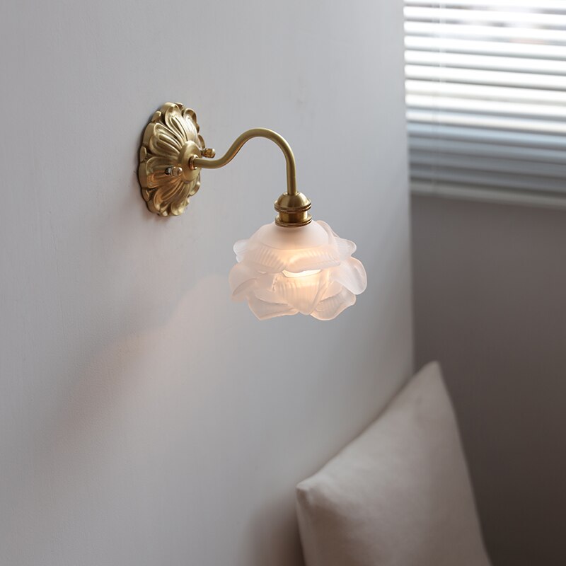 Vintage Koperen Wandlamp Met Matglazen Kap