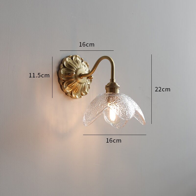 Vintage Koperen Wandlamp Met Matglazen Kap
