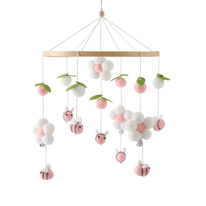 Houten Baby Mobiel Met Vilten Beren