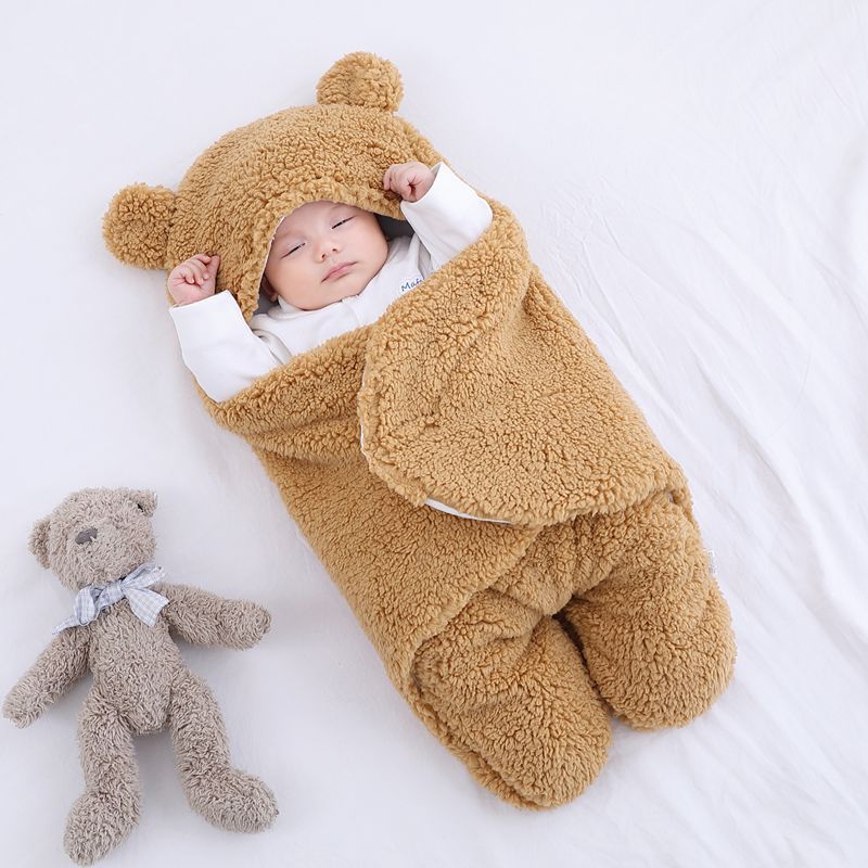 Ademende katoenen baby inbakerdoek met klittenband