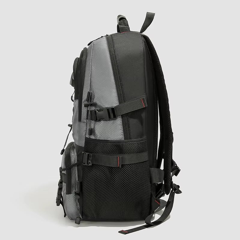 Waterdichte wandelrugzak 20-35L